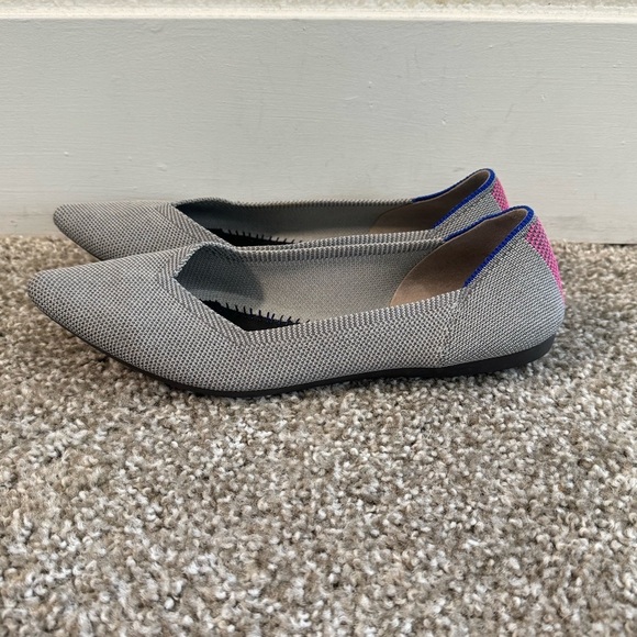 Rothy's Womens Size 8 The Points Iridescent Silver/Grey Limited Edition Flats - Picture 2 of 8